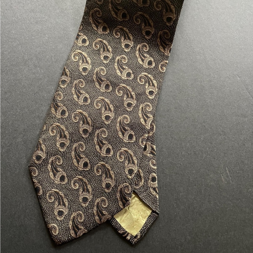 Giorgio Armani Tie - Picture 2 of 6